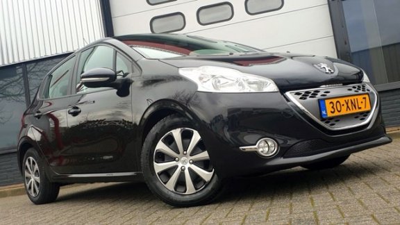 Peugeot 208 - 1.4 e-HDi Blue Lease *Aut*1e eigenaar*NAVI*NAP - 1