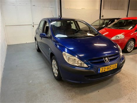 Peugeot 307 - 1.6-16V XT NETTE AUTO//AIRCO KL//RIJD SCHAKELD GOED - 1