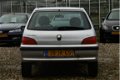 Peugeot 106 - 1.1 XR BJ2002 ZUINIG/WEINIG KM/APK 01-2021 - 1 - Thumbnail