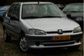 Peugeot 106 - 1.1 XR BJ2002 ZUINIG/WEINIG KM/APK 01-2021 - 1 - Thumbnail