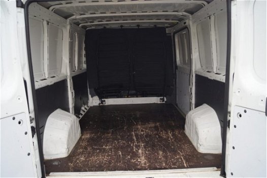 Peugeot Boxer - 333 2.2 HDI L2H1 exportprijs/handelsprijs zonder garantie - 1