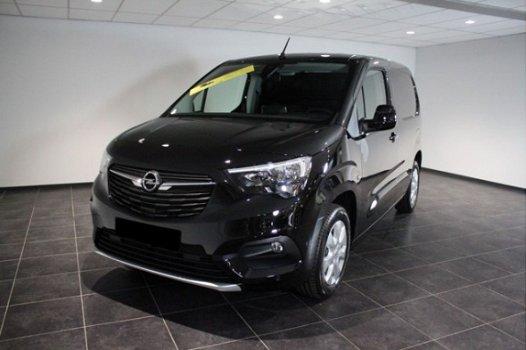 Opel Combo - Innovation L2H1 AUTOMAAT - 1