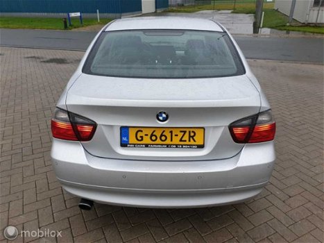 BMW 3-serie - 318i Executive - 1