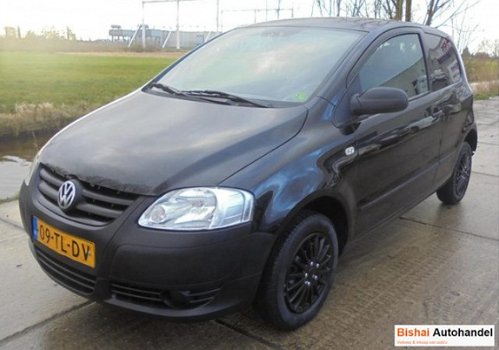 Volkswagen Fox - 1.4 Trendline - 1