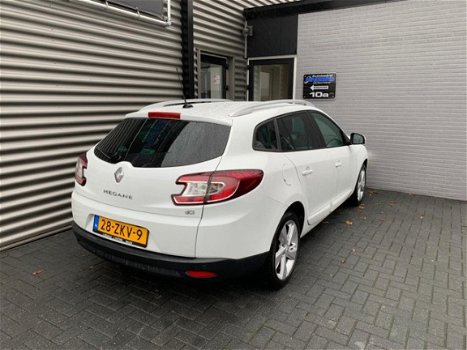 Renault Mégane Estate - 1.5 dCi Expression *xenon*navigatie*clima - 1