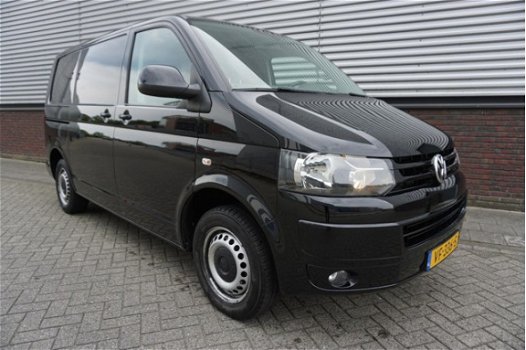 Volkswagen Transporter - 2.0TDI 105PK AIRCO CRUISE BLACK EDITION - 1