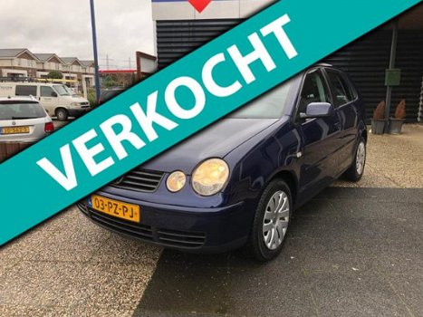 Volkswagen Polo - 1.4-16V Athene AUTOMAAT/AIRCO/5-DEURS - 1