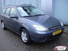 Ford Focus Wagon - 1.6 16V Collection