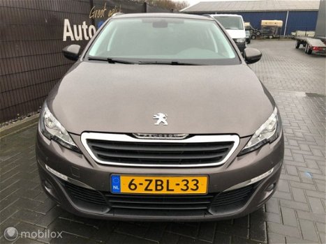 Peugeot 308 - 1.6 HDi Allure Panodak, trekh, Navi 151Dkm Bj 2014 - 1