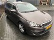 Peugeot 308 - 1.6 HDi Allure Panodak, trekh, Navi 151Dkm Bj 2014 - 1 - Thumbnail