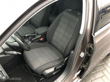 Peugeot 308 - 1.6 HDi Allure Panodak, trekh, Navi 151Dkm Bj 2014 - 1