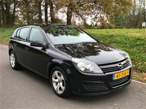 Opel Astra - 1.6 essentia |Airco|cruisecontrol| - 1