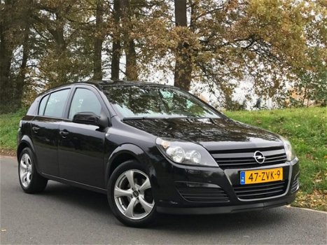 Opel Astra - 1.6 essentia |Airco|cruisecontrol| - 1