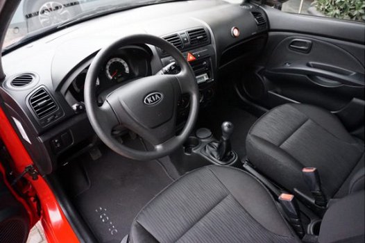 Kia Picanto - 1.1 Fifteen Airco, Radio/CD-speler, Stuurbekrachtiging - 1