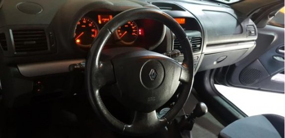 Renault Clio - 1.2-16V Campus Airco 5-deurs apk tm 8-1-2021 1ste eigenaar - 1