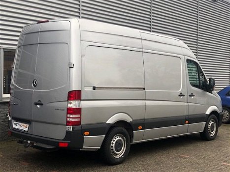 Mercedes-Benz Sprinter - 316CDI 163PK L2H2 Airco / Trekhaak / Parkeersensoren - 1