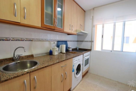 Uw Appartement in CAMPOAMOR bij zandstrand en zwembad - Afbeelding 2