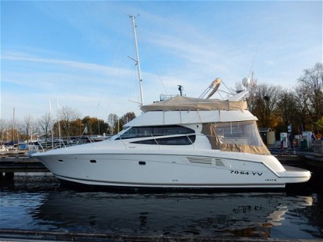 Prestige 42 Flybridge - 3