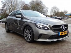 Mercedes-Benz A-klasse - SPORT EDITION *AMG INTERIEUR*CARPLAY*NW TYPE