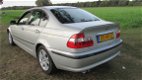 BMW 3-serie - 320i Executive - 1 - Thumbnail