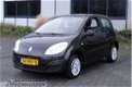 Renault Twingo - 1.2-16V Authentique Airco BJ '10 Splinternieuwe APK - 1 - Thumbnail