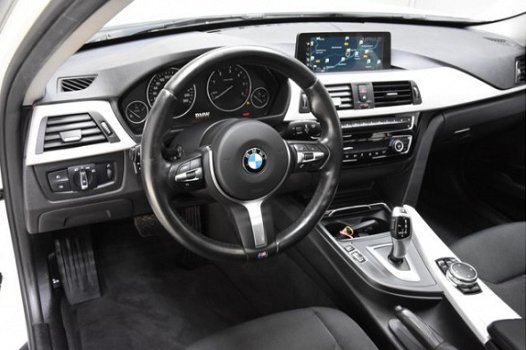 BMW 3-serie Touring - 320d Aut. Executive [Panorama Prof. nav] - 1