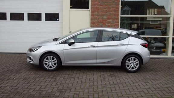 Opel Astra - 1.6 CDTI 81KW 5-DRS BUSINESS+ - 1
