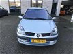 Renault Clio - 1.4-16V Privilège APK/AIRCO/NAP/5drs/elekt ramen/meeneemprijs - 1 - Thumbnail