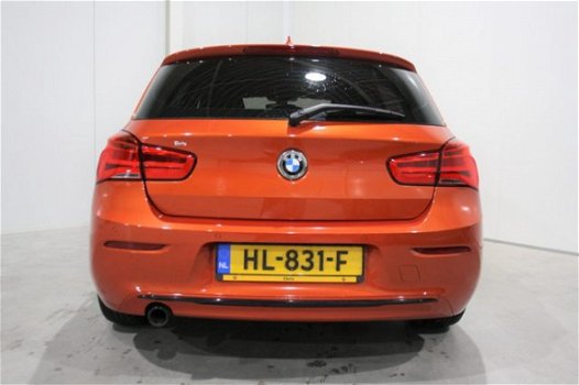 BMW 1-serie - 116d Sport Line LED Navigatie Dealer onderhouden - 1