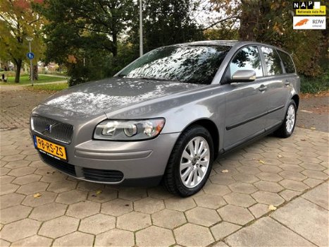 Volvo V50 - 1.8 Momentum Cruise LM Velgen ECC NAP APK - 1