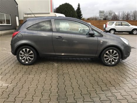 Opel Corsa - 1.4-16V '111' Edition - 1