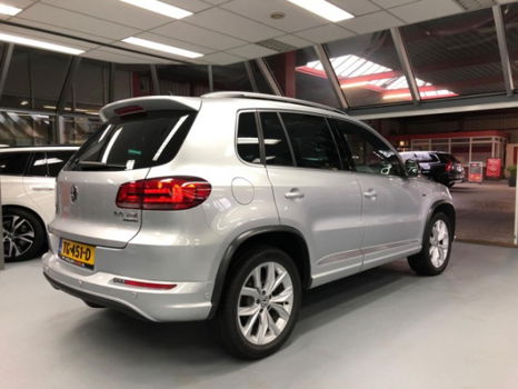 Volkswagen Tiguan - 2.0 TDI R-Line Edition 4Motion - 1