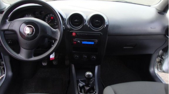 Seat Ibiza - 1.4-16V Reference 2-de Eigenaar, volledig dealer onderhouden, met boekje, NAP rapport, - 1