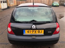 Renault Clio - 1.4-16V Dynamique Luxe