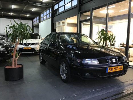 Seat Toledo - 1.6-16V Executive 2e EIG NWE APK LEER AIRCO NETTE AUTO - 1