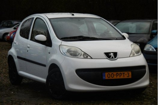 Peugeot 107 - 1.0-12V XR WIT 5-DRS ELEKRAM/APK 11-2020 - 1