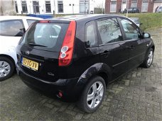 Ford Fiesta - 1.6-16V Futura