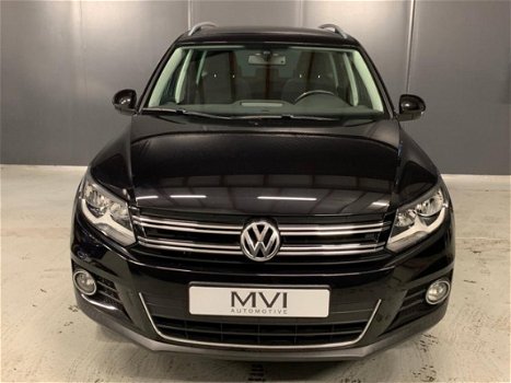 Volkswagen Tiguan - 1.4 TSI Sport&Style 122pk / Apple CarPlay - 1