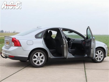 Volvo S40 - 1.6 Drive 1 Xenon Trekhaak Airco - 1