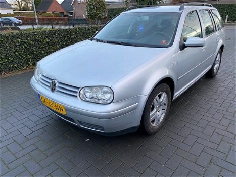 Volkswagen Golf Variant - 1.6 16V Highline - 1