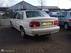 Volvo S70 - 2.0 LPG G3 Trekh AircoAlle inruil, ook APK AFRgekeurd