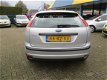 Ford Focus - 1.6-16V 