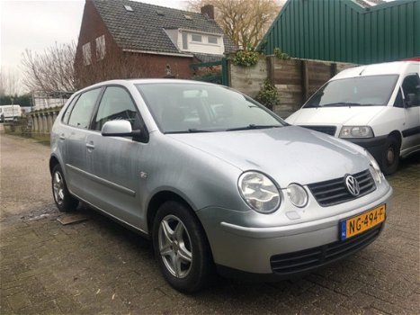 Volkswagen Polo - 1.2-12V Highline Keurige 5-deurs - 1