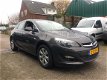 Opel Astra - 1.6 CDTi Business + Nieuwe APK bij aflevering Prijs incl. BTW - 1 - Thumbnail