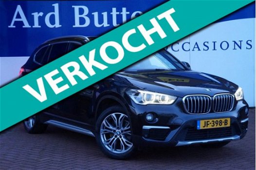 BMW X1 - SDrive16d Corporate Lease Sport Xenon+Leder+Navigatie+Zwarte hemel+18