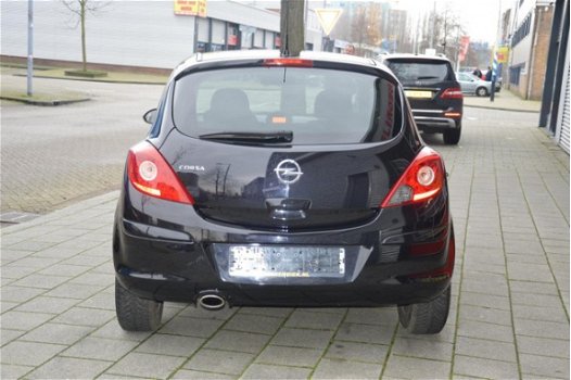 Opel Corsa - 1.4i-16V Satellite I Airco I Elektro pakket I Dealer onderhouden I Nwe APK - 1