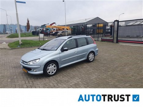 Peugeot 206 SW - 1.6-16V XS - 1