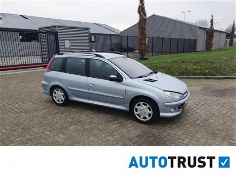 Peugeot 206 SW - 1.6-16V XS - 1