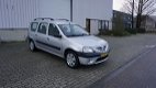 Dacia Logan MCV - 1.6-16V Lauréate AIRCO/NAP/ZEER NETTE AUTO - 1 - Thumbnail