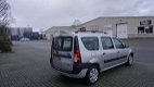 Dacia Logan MCV - 1.6-16V Lauréate AIRCO/NAP/ZEER NETTE AUTO - 1 - Thumbnail